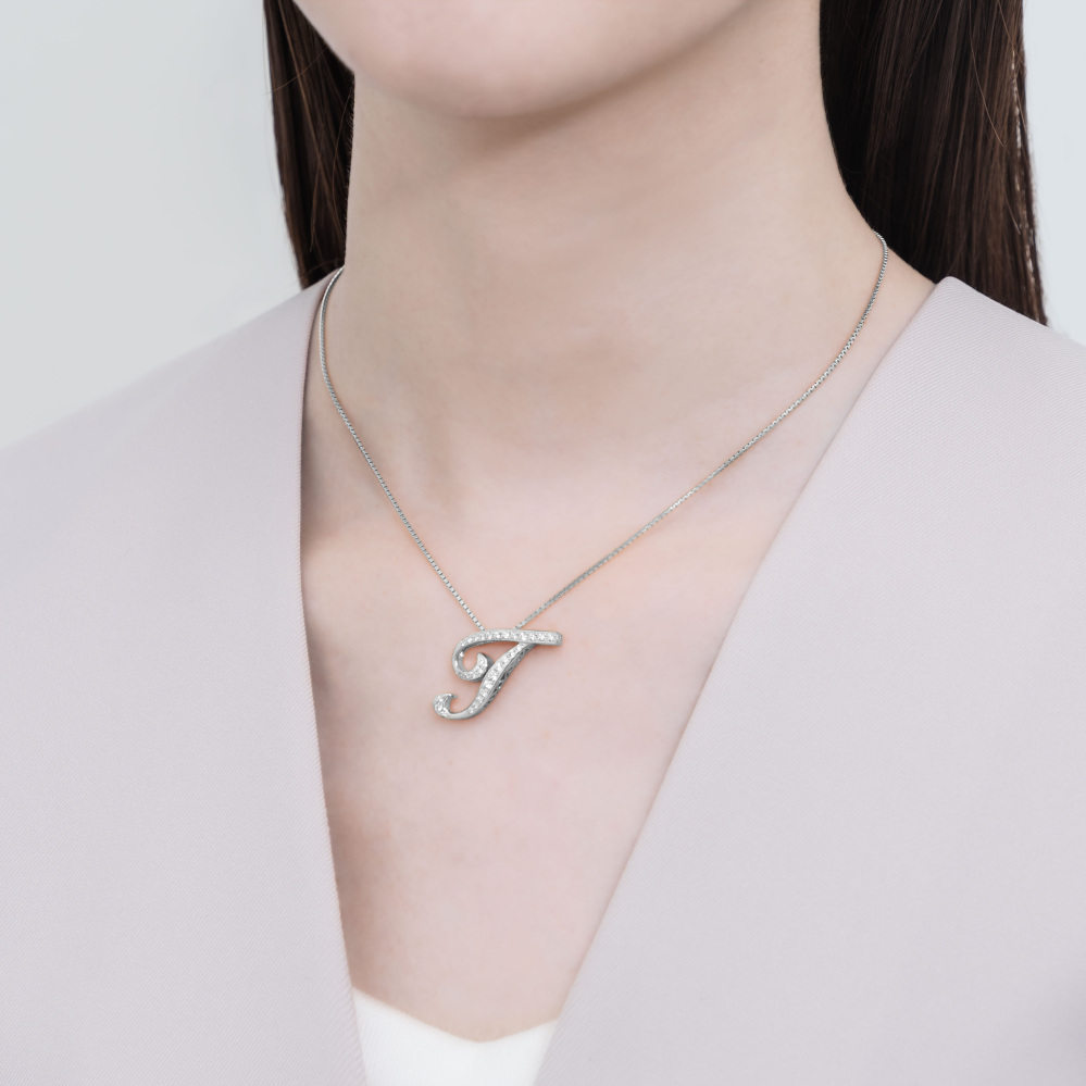 ゆきざき アルファ イニシャルT 新品] ユキザキ アルファ イニシャルペンダントトップ【T】S