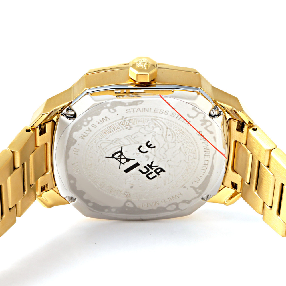 超美品　ヴェルサーチ クォーツ　ディロス VQU030015 ¥221,100 超美品 ヴェルサーチ クォーツ ディロス VQU030015 ¥221,100