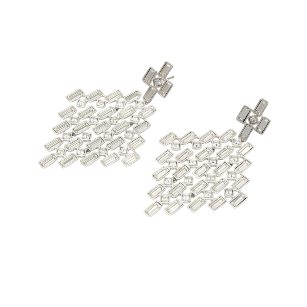 新品] スワロフスキー SWAROVSKI157128 ピアス J205093 | ジュエリーの