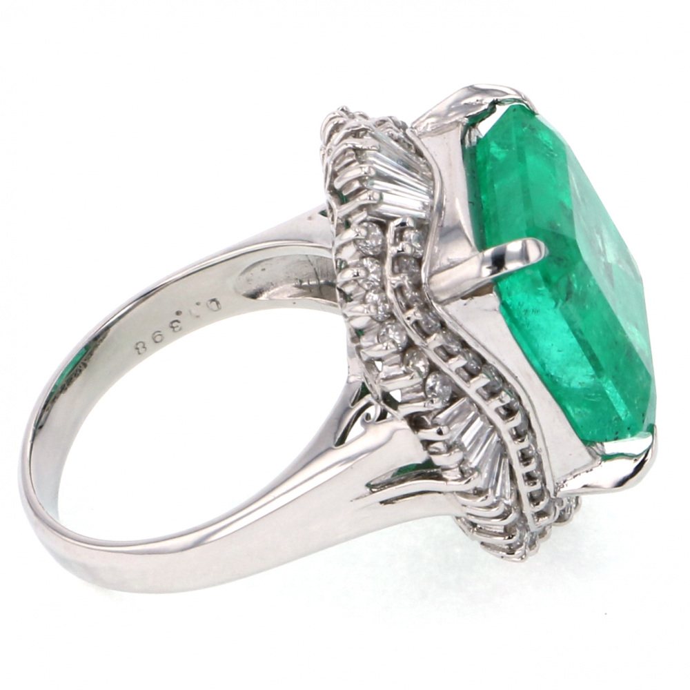 プラチナ900 エメラルド ダイヤモンド リング J215245 | ユキザキ