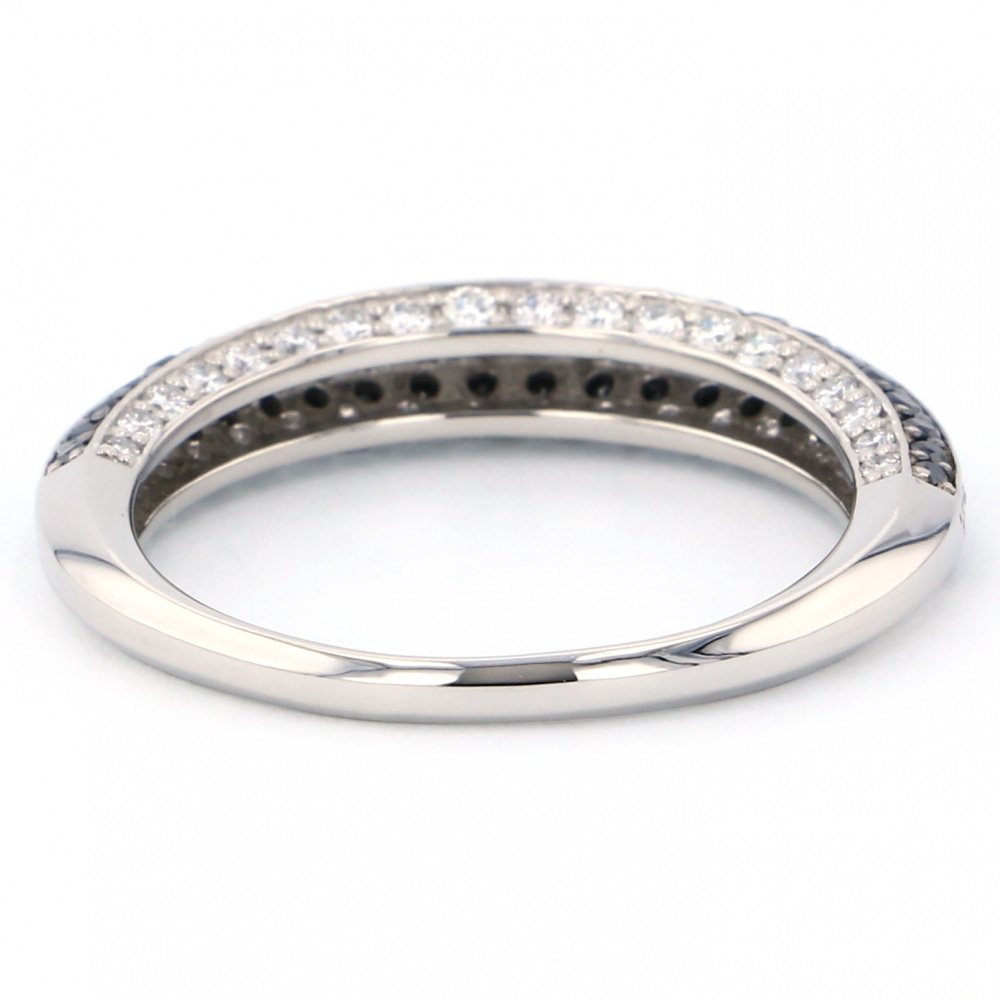 プラチナ900 ダイヤモンド ブラックダイヤ リング J293104 | ユキザキ