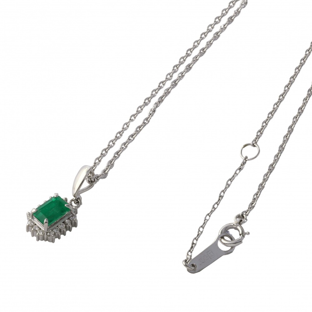 プラチナ850 プラチナ900 エメラルド ダイヤモンド ネックレス J311691