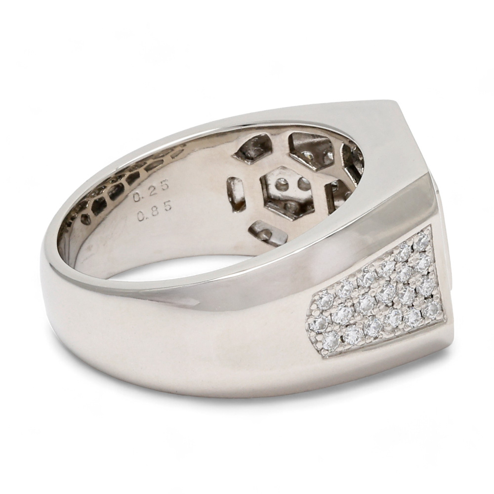 専用です。プラチナダイヤモンドリング ピンクダイヤモンド 0.165ct/FOP/I1 ダイヤモンド プラチナ リング