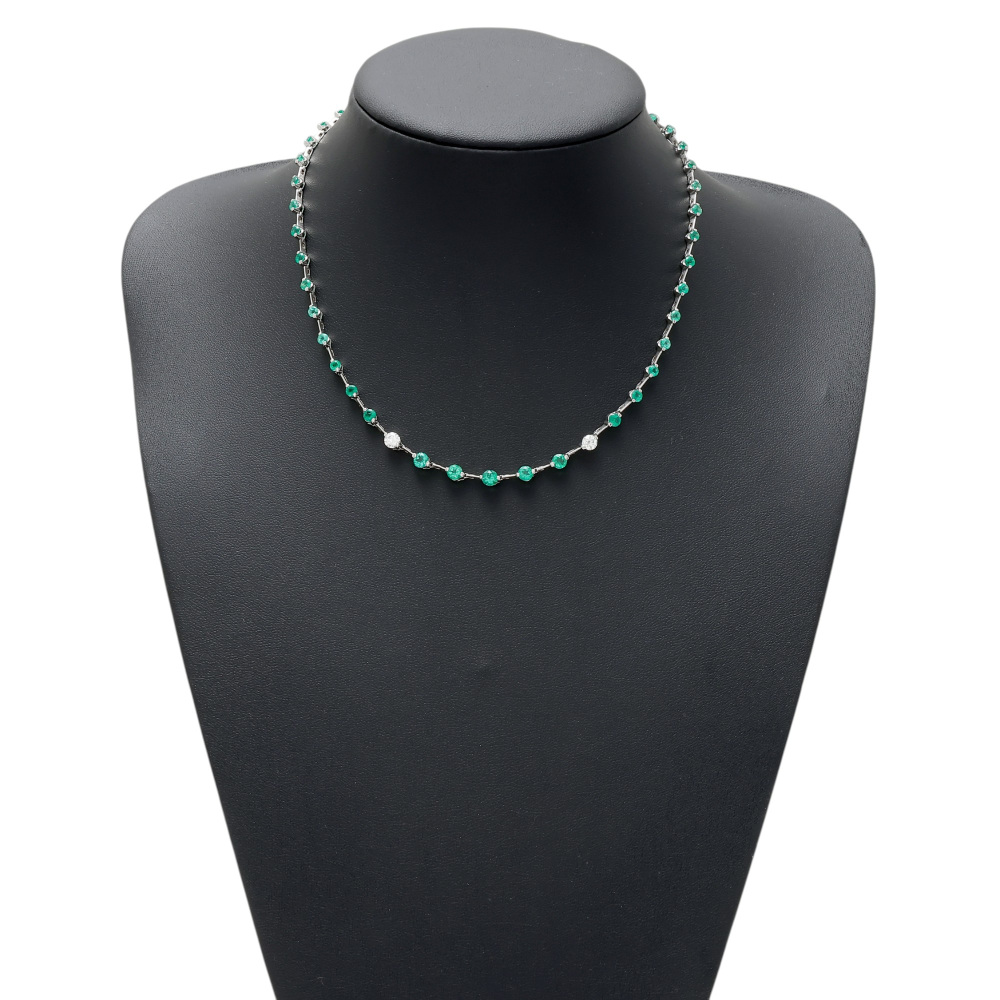 プラチナ850 エメラルド ダイヤモンド ネックレス J410357 | ユキザキ