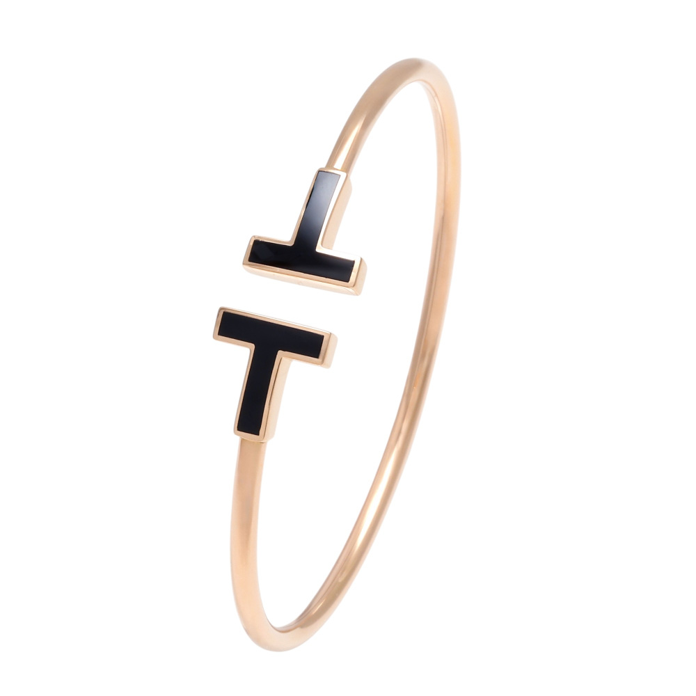 （日本未入荷カラー）Tiffany & Co.ワイドワイヤーブレスレット ティファニー T メンズ ブレスレット | Tiffany & Co.