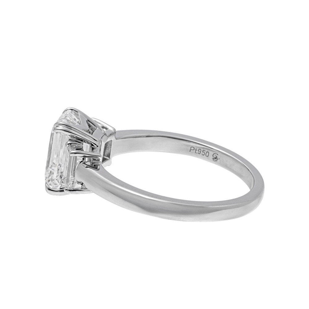 プラチナ950 ダイヤモンド リング J427230 | ユキザキセレクトジュエリー