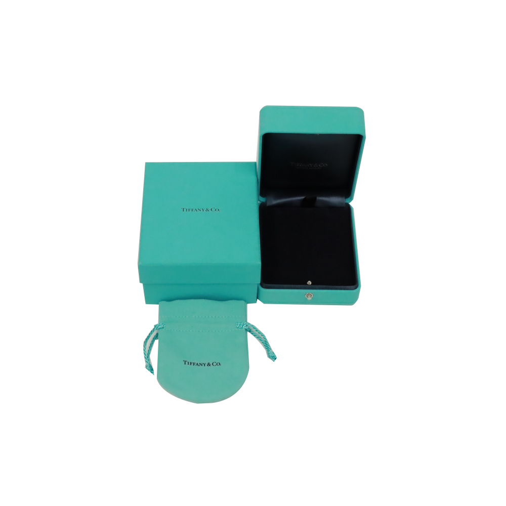 ティファニーTiffany 空箱 ジュエリーケース Tスマイルネックレスの
