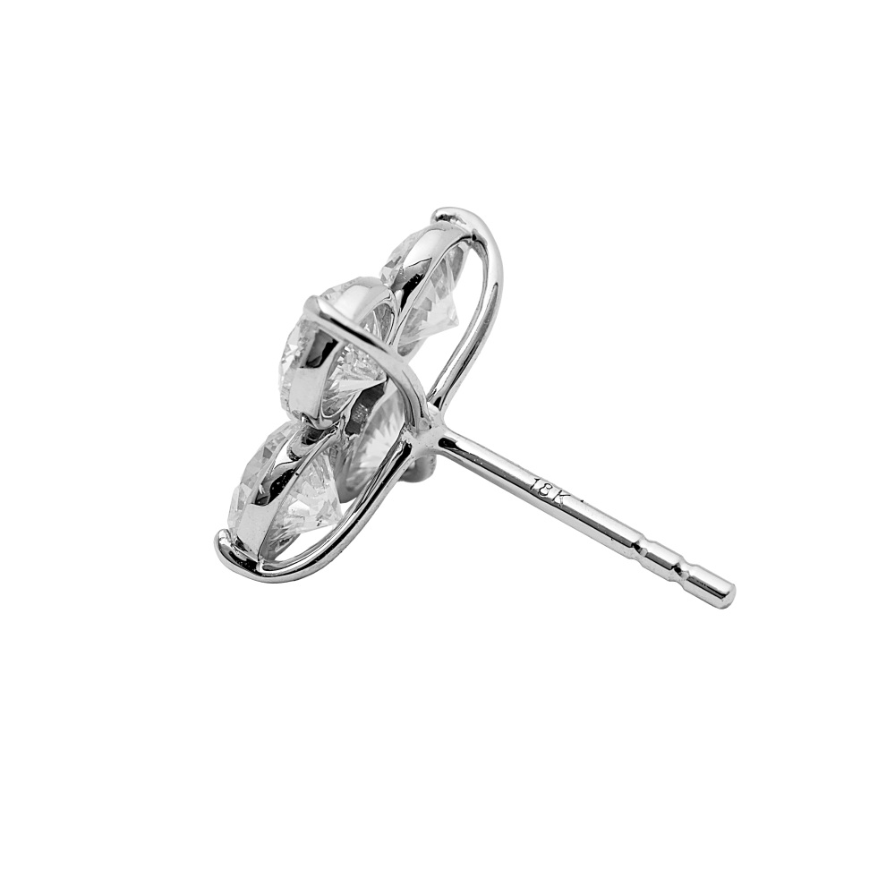 K18ホワイトゴールド ダイヤモンド ピアス J445397 | ユキザキセレクト