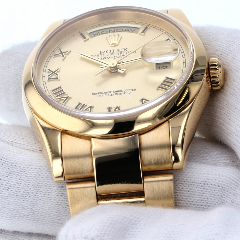 ロレックス デイデイト 118208.CPRMOシャンパン/ローマ イエロー