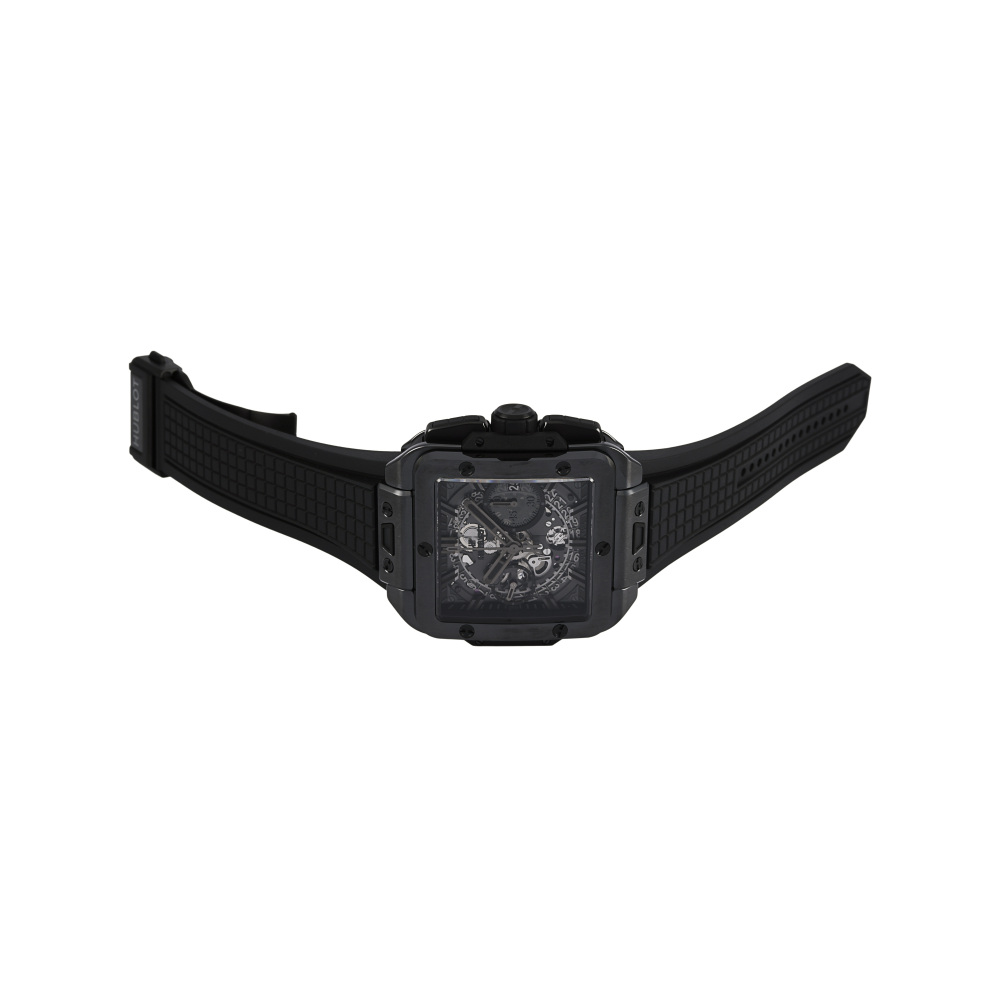 fxxx リック　美品 新品] ウブロ スクエア・バンウニコ 821CX0140RX スケルトン ブラック