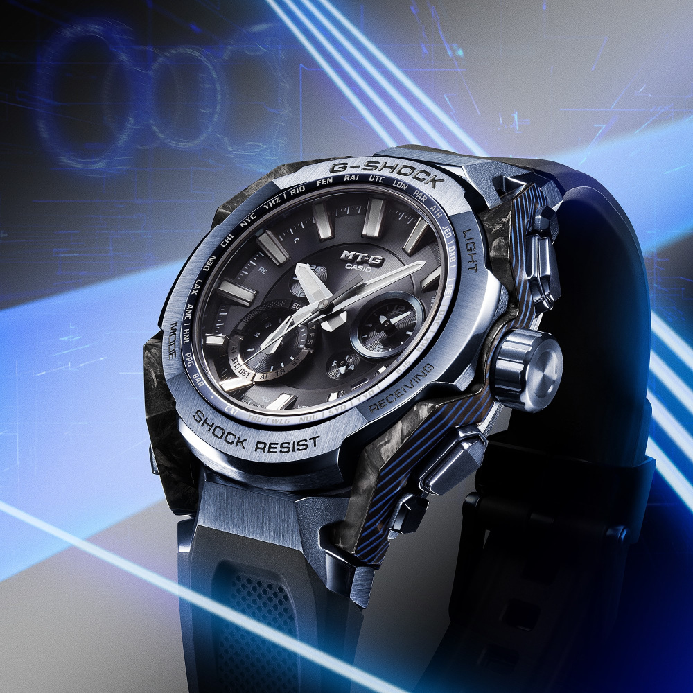 ほぼ新品☆歩数機能付き G-SHOCK 最終価格 新品] カシオ Gショック MTGB4000B1A2JFブラック カーボン ワールド