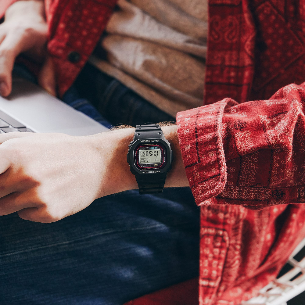 新品] カシオ Gショック DW5000R1AJFブラック ステンレス デイデイト