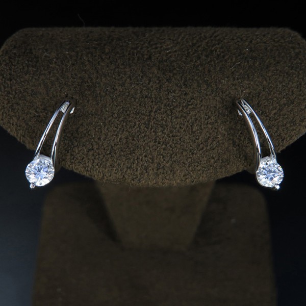 yukizakiselect ProperOther ユキザキセレクトジュエリー OTHER K18ホワイトゴールドダイヤモンドピアス 