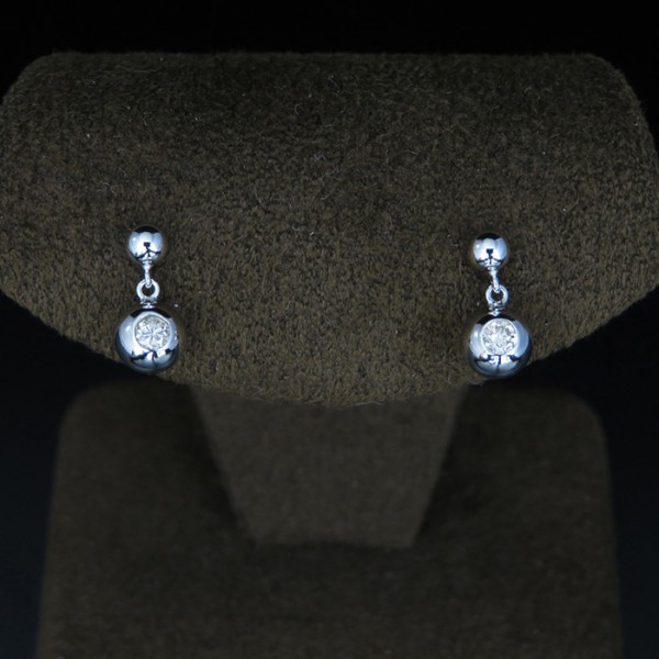 yukizakiselect ProperOther ユキザキセレクトジュエリー OTHER K18ホワイトゴールドダイヤモンドピアス 