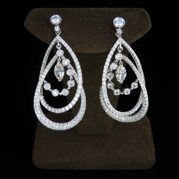 yukizakiselect ProperOther ユキザキセレクトジュエリー OTHER K18ホワイトゴールドダイヤモンドピアス 