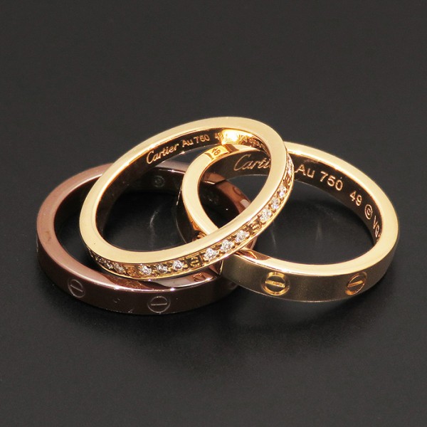cartier love カルティエ ラブ リング スリーフープ 