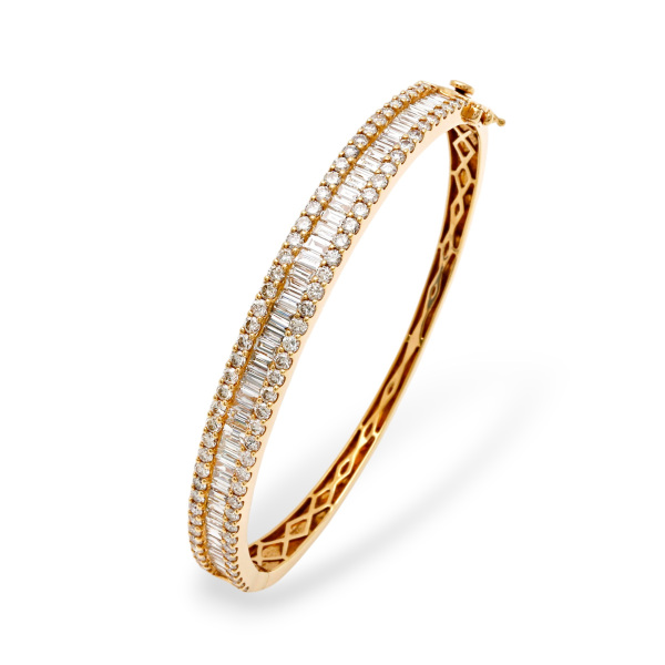 ユキザキセレクトジュエリー　18k.ダイヤバングル ユキザキセレクトジュエリー 18k.ダイヤバングル ユキザキ