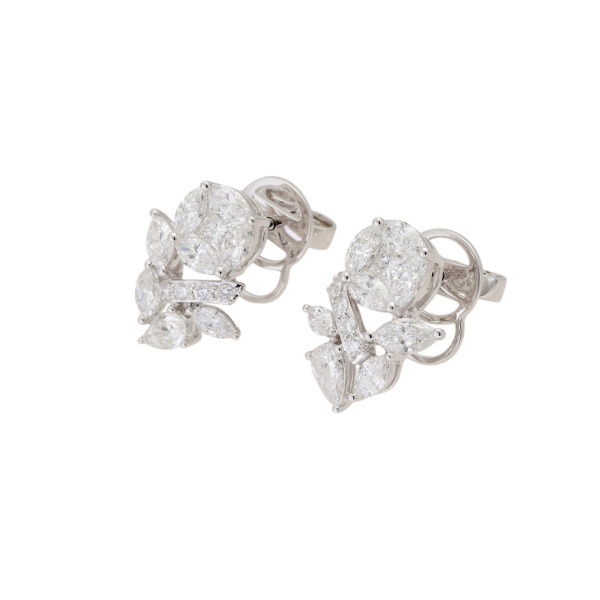 p287/【割引済み✧】K18コート リングピアス　5Aダイヤ　上品　高品質 PRINCESS CUT DIAMONDS PIERCED EARRINGS(2ZP1644)K18 ピアス