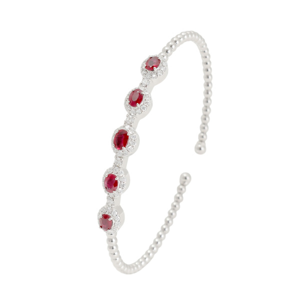 ユキザキセレクトジュエリー　18k.ダイヤバングル ユキザキセレクトジュエリー 18k.ダイヤバングル YUKIZAKI