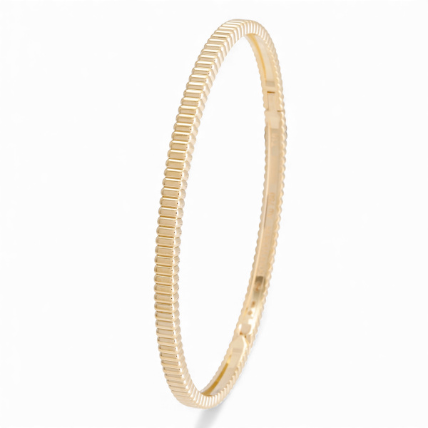 boucheron quatre grosgrain ブシュロン キャトルグログラン スモール jbt00747