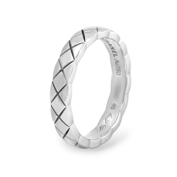 chanel coco-crush CHANEL Coco Crush Mini model j11793