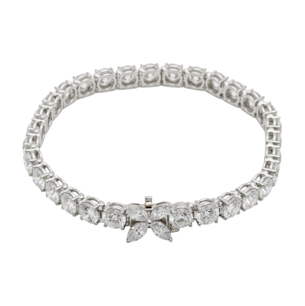 tiffany victoria Tiffany Victoria  
