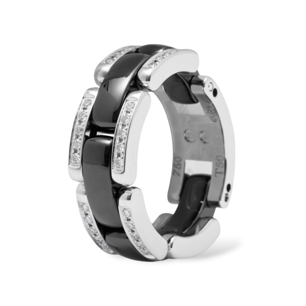chanel ultra シャネル ウルトラ ミディアムモデル j2637