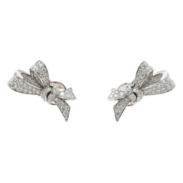 graff tildasbow GRAFF Tilda's Bow diamond stud rge1646
