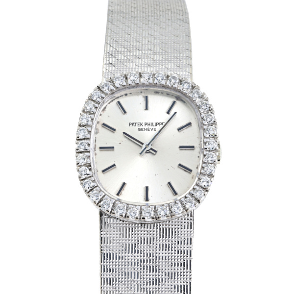 【美品】パテックフィリップ 正史　箱無し 中古)PATEK PHILIPPEパテック・フィリップ アニュアルカレンダー