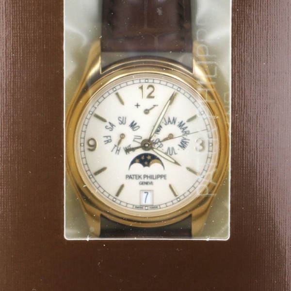 patekphilippe complication PATEK PHILIPPE Complication Annual calendar (unopened) 5146j-001