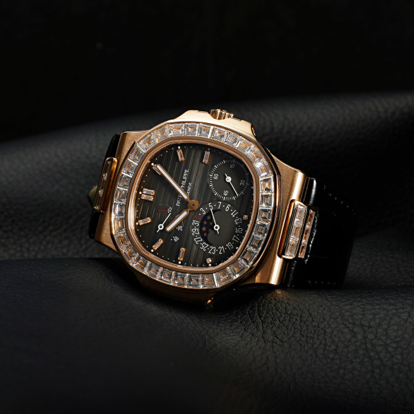 patekphilippe nautilus パテック・フィリップ ノーチラス  5724r-001