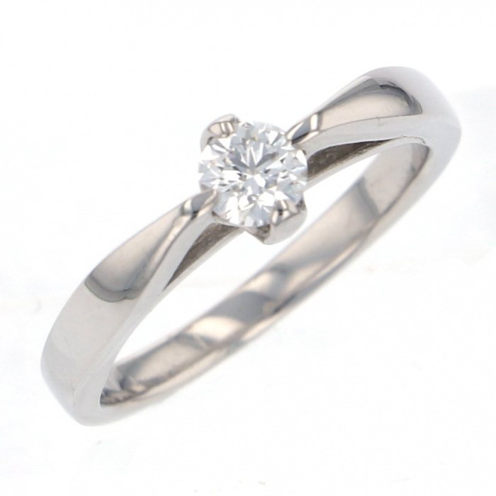 PT900 ダイヤモンド リング J152153 | ユキザキセレクトジュエリー