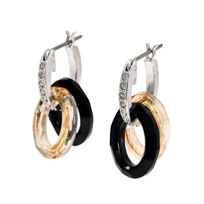 新品] スワロフスキー SWAROVSKI157137 ピアス J205070 | ジュエリーの