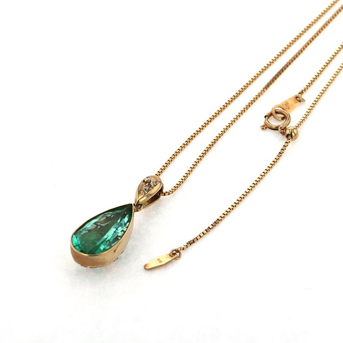 K18イエローゴールド エメラルド ダイヤモンド ネックレス J214845