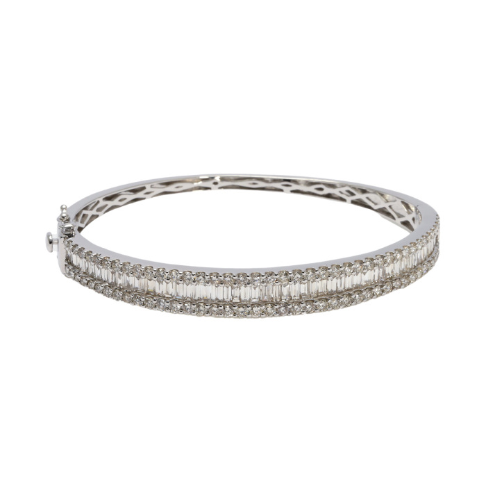 ユキザキセレクトジュエリー　18k.ダイヤバングル 新品] ユキザキセレクトジュエリー OTHER B13750BWG バングル