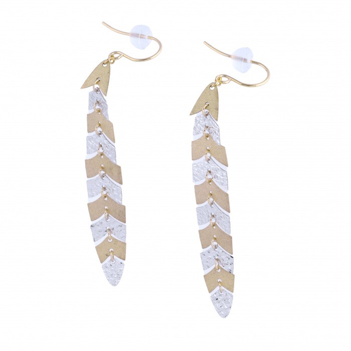 専用 Ｋ18 ピアス SJX－K18 FLOWER PIERCED EARRING－ – GINZA SIX | GSIX