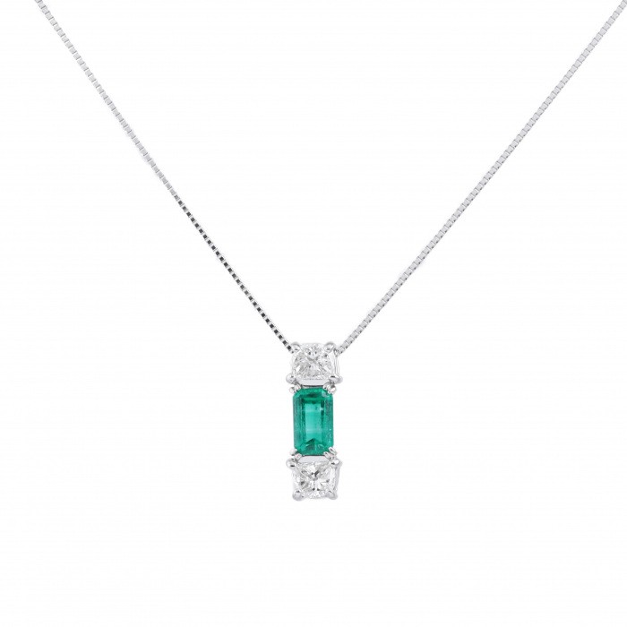 プラチナ900 プラチナ850 エメラルド ダイヤモンド ネックレス J409822