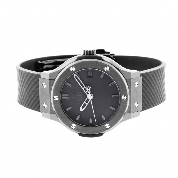 新品] ウブロ クラシックフュージョン 561CM1110RXブラック セラミック  