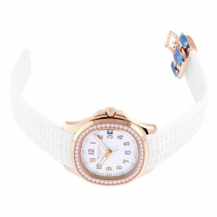 新品] パテック・フィリップ アクアノート 5268200R001 エンボス